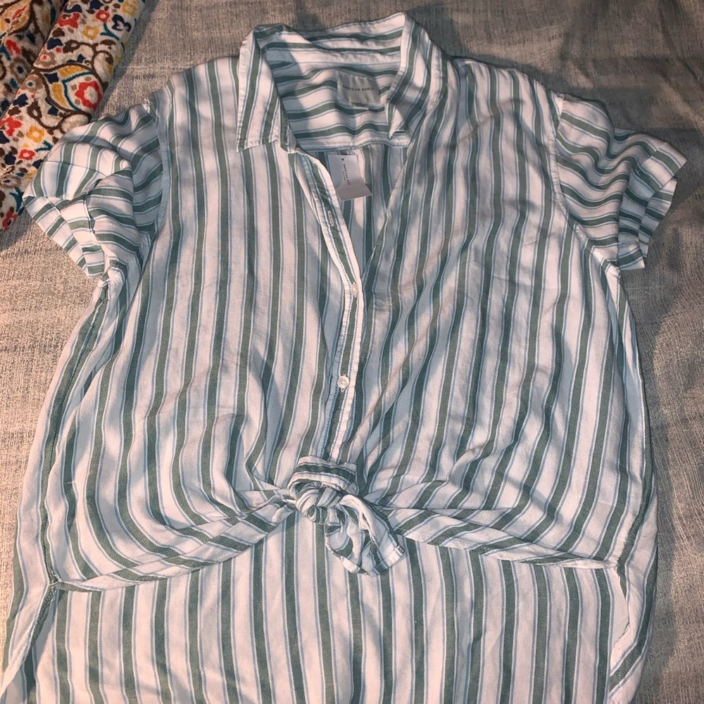 AE striped tie front